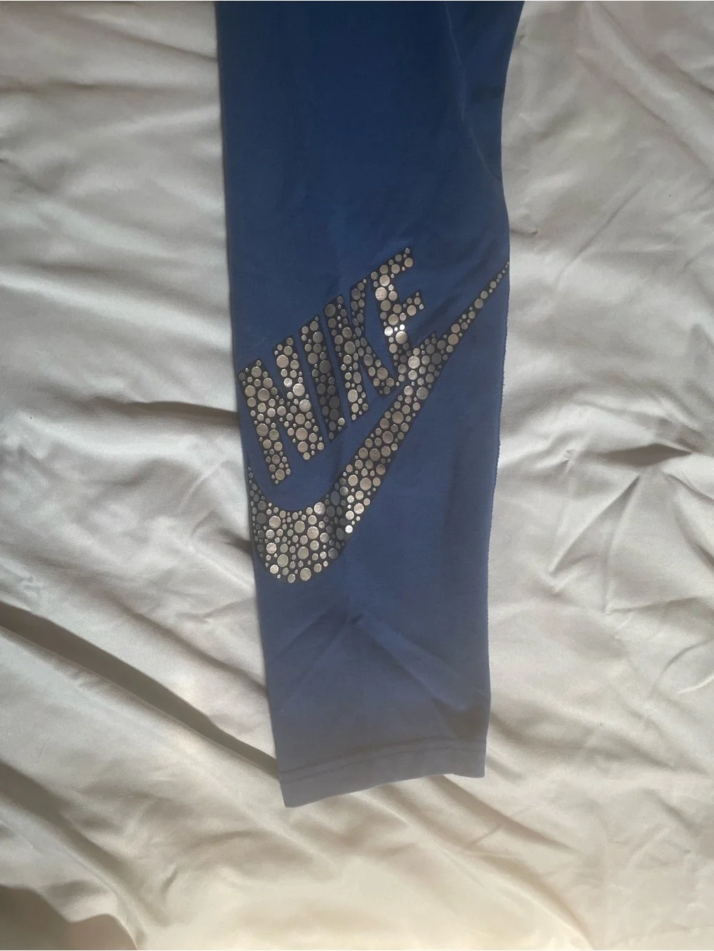 Nike Women’s Navy Blue Performance Leggings